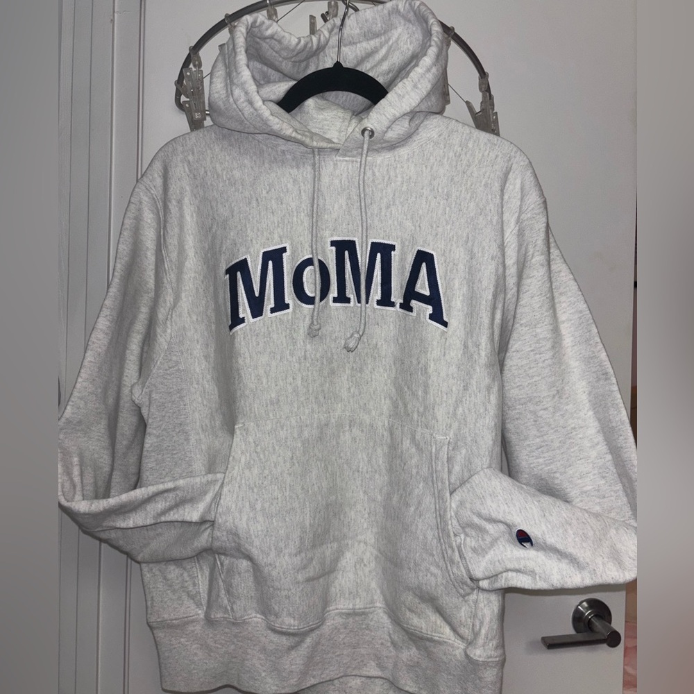 MoMA x Champion Embroidered Logo Hoodie 🏛️🏀 Museum of Modern Art NYC